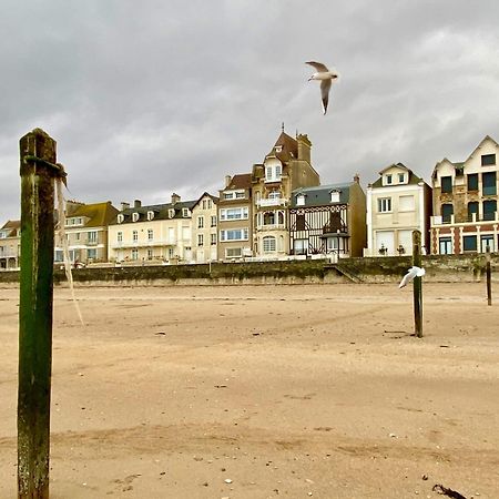 Saint-Aubin-Sur-Mer: Bel Appartement Traversant المظهر الخارجي الصورة