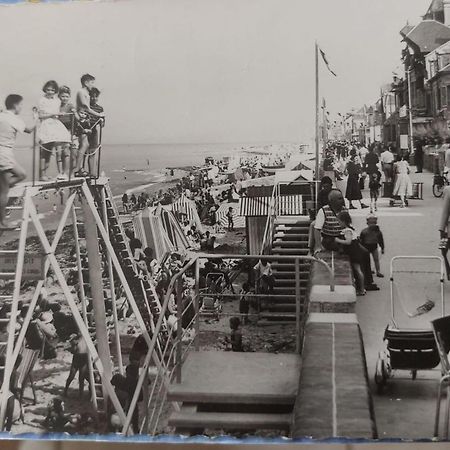 Saint-Aubin-Sur-Mer: Bel Appartement Traversant المظهر الخارجي الصورة